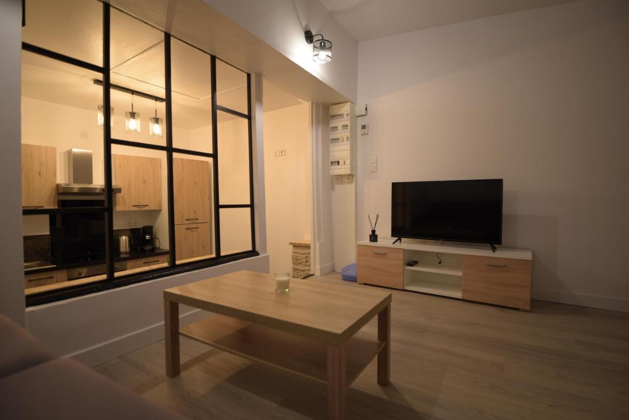 Cosy Appartement Hyper Centre Ville Avec Cour + Patio Auxerre Exteriér fotografie