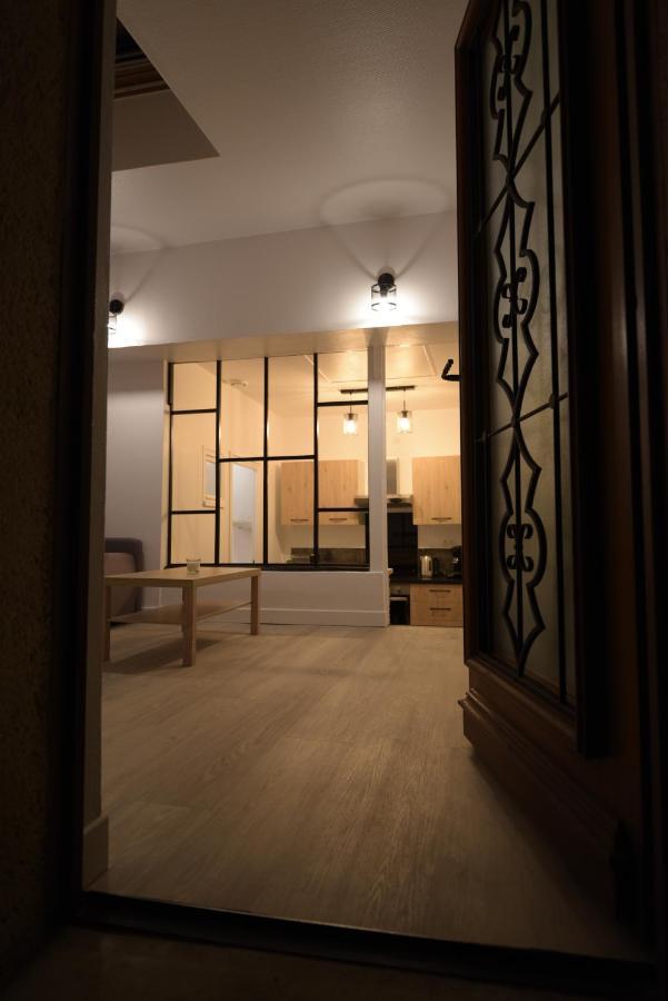 Cosy Appartement Hyper Centre Ville Avec Cour + Patio Auxerre Exteriér fotografie