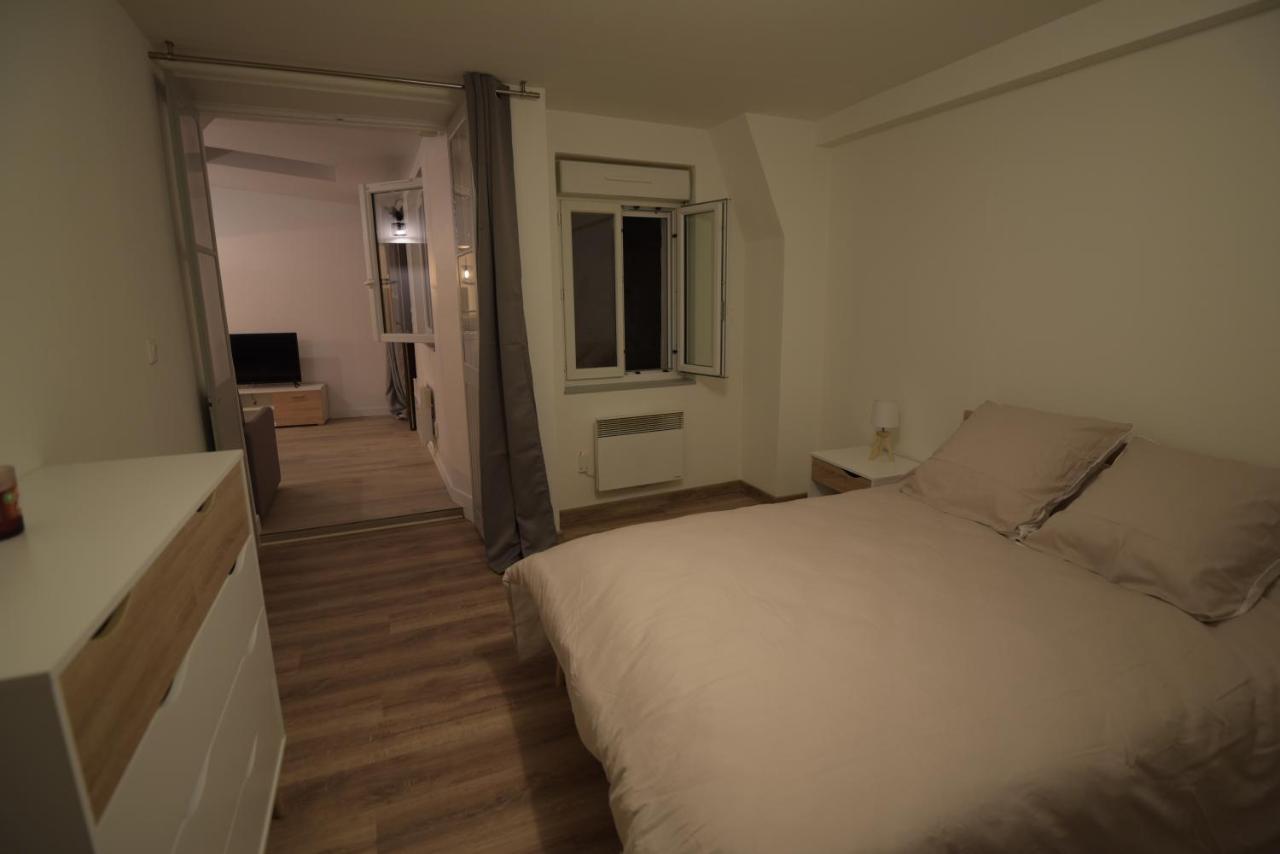 Cosy Appartement Hyper Centre Ville Avec Cour + Patio Auxerre Exteriér fotografie